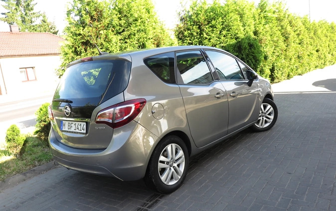 Opel Meriva cena 29900 przebieg: 160000, rok produkcji 2015 z Goleniów małe 562